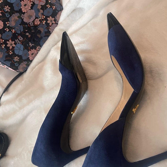 Sophisticated Prada  suede and shiny stilettos pointy toe85M - Picture 7 of 11
